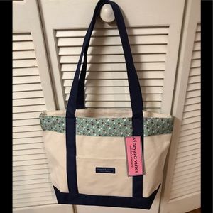 NWT Vineyard Vines Oversized Tote, Posher Perfect
